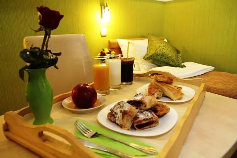 hotel_tal centar_novi_sad_shabavizparvaz_28.jpg